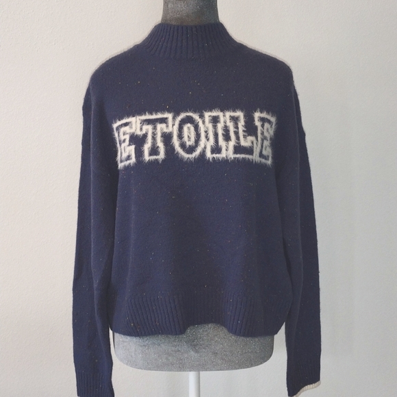 Hooked Up by IOT. Juniors' Etoile Eyelash Crewneck Sweater. Size M - Picture 11 of 11